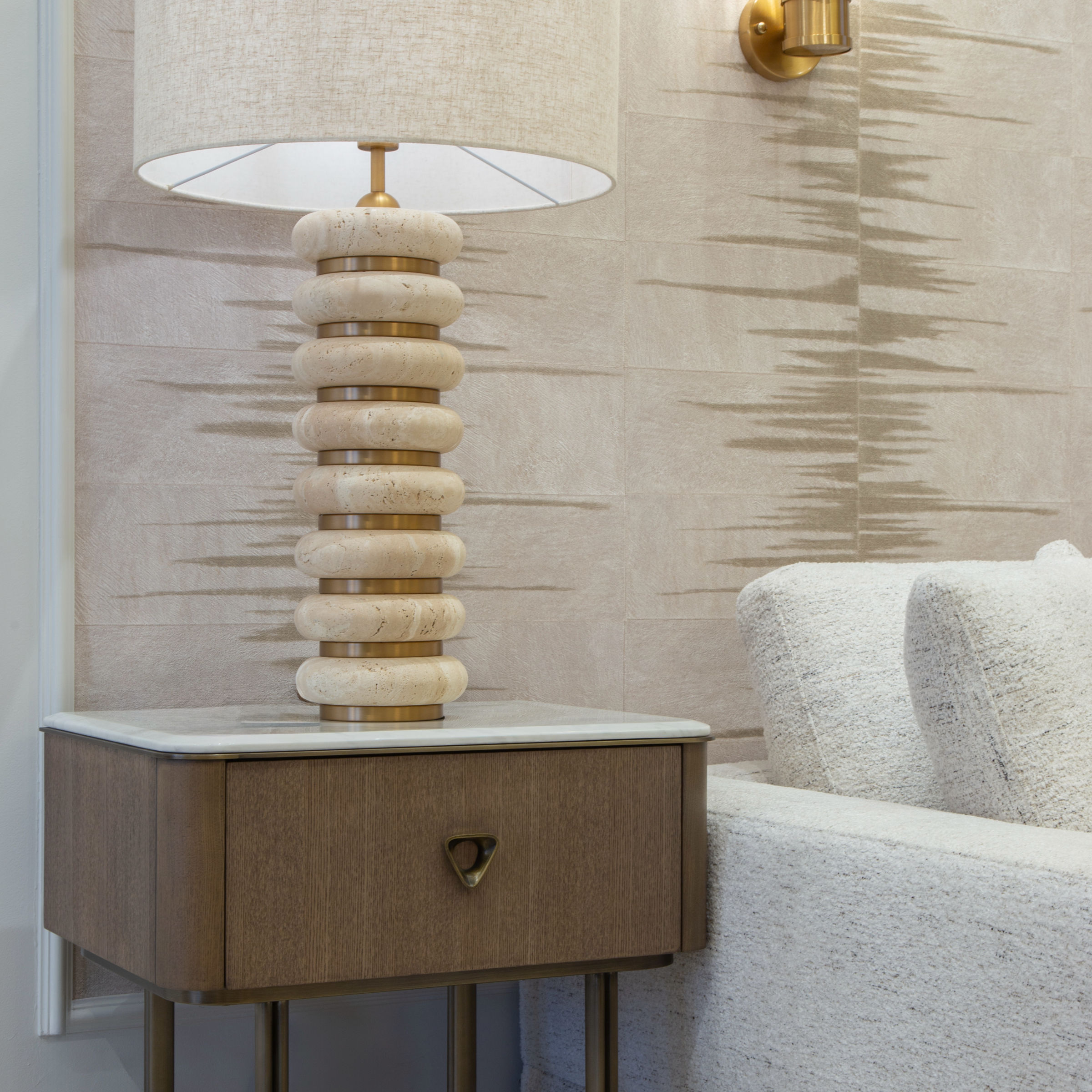 skye stool.png skye stool.png