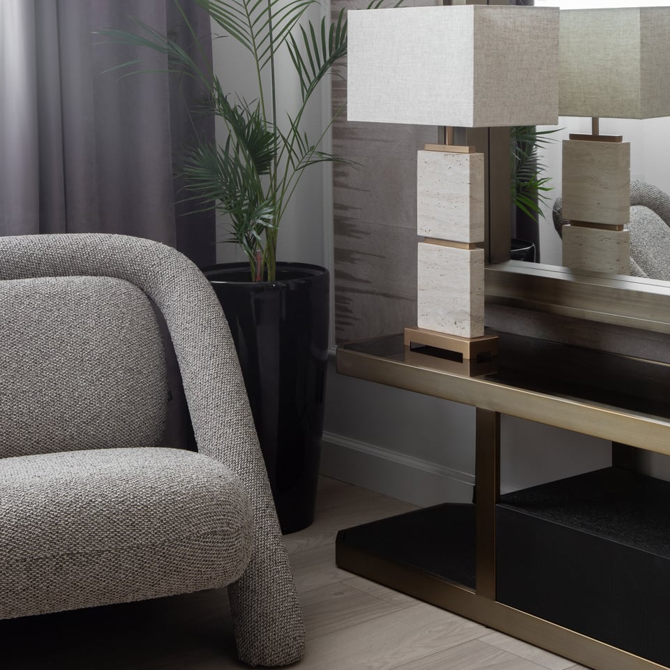 skye stool.png
