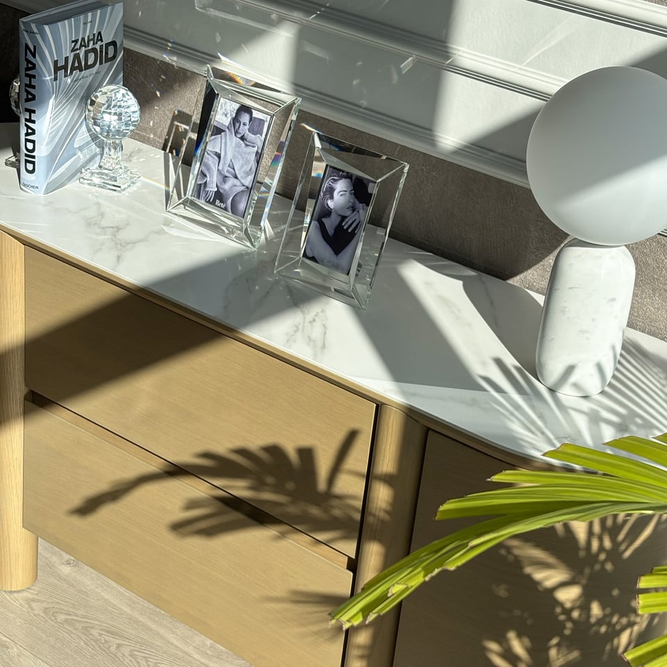 skye stool.png
