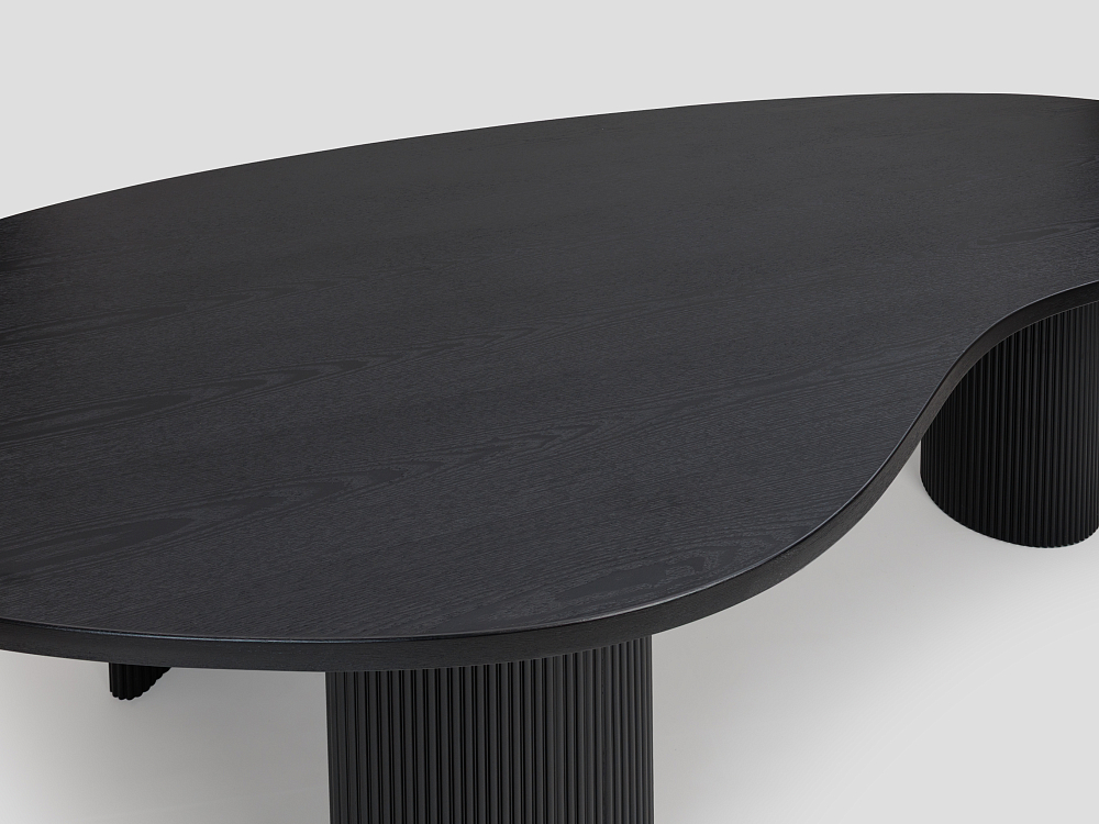 Обеденный стол Armando