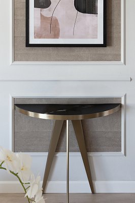 Консоль Хари