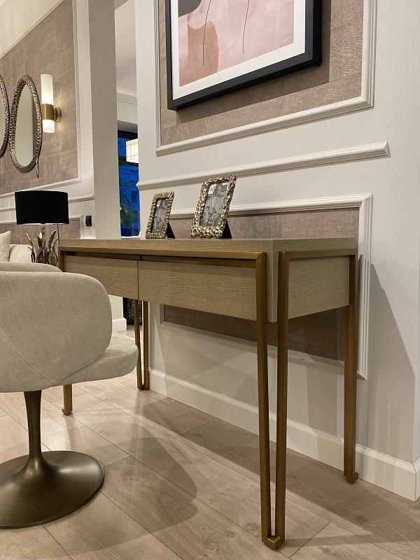 Консоль Arabe