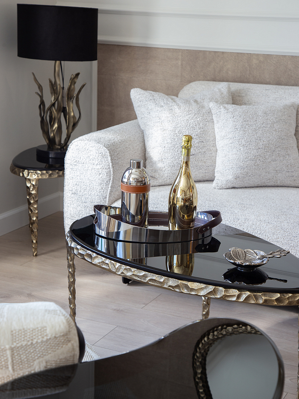 Журнальный стол Meg