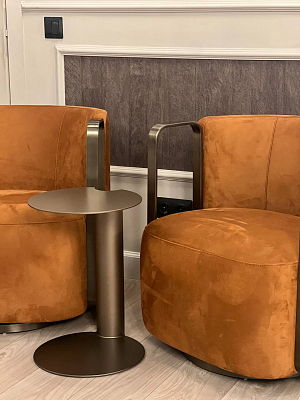 Приставной стол Hardy