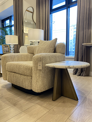 Приставной стол Мауро фигурный, столешница из мрамора Турция