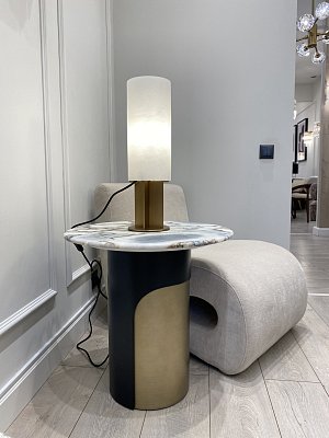 Приставной стол Нортон круглый, столешница из мрамора 