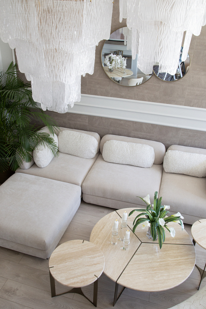 Журнальный стол Карон круглый, столешница из травертина