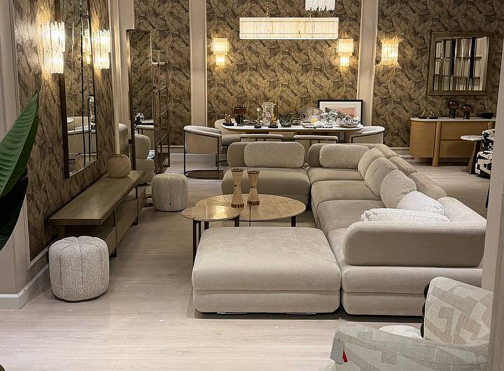 Открытие флагманского магазина в Москве, Смоленская 7