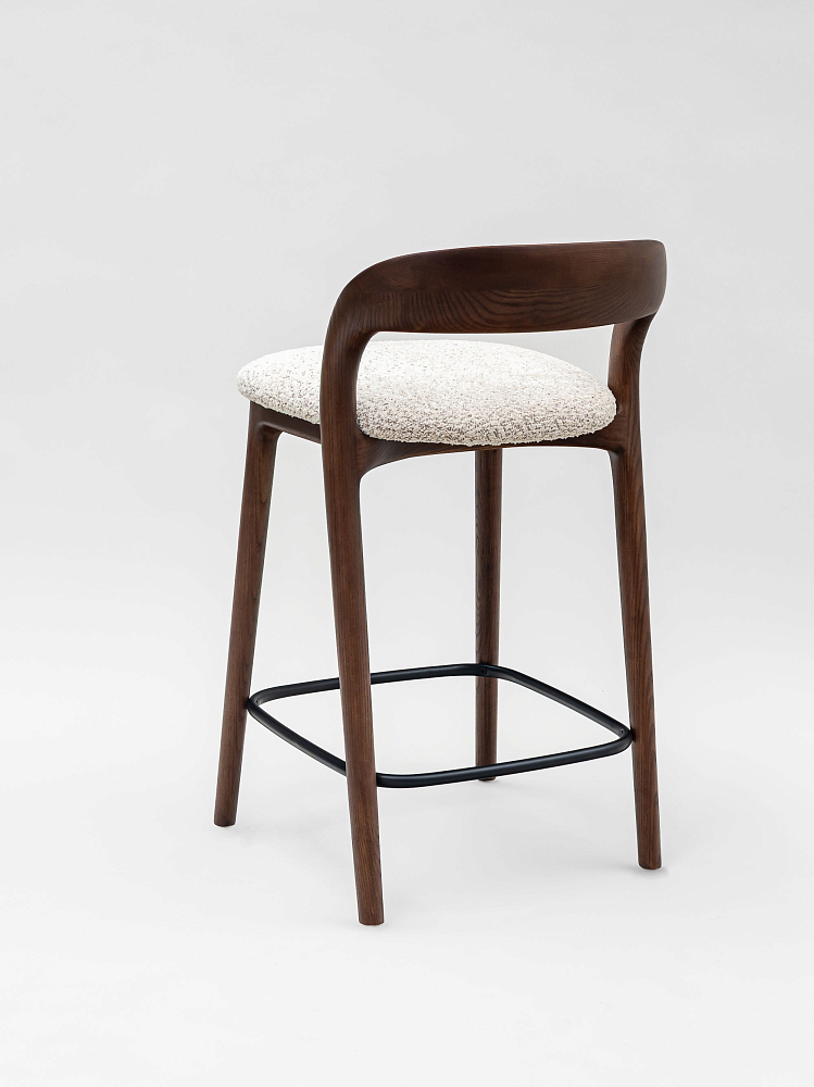 Полубарный стул Willow