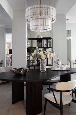 Стол обеденный черный Armando, шпон ясеня