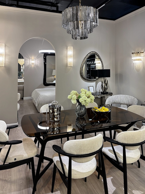 Обеденный стол Ash