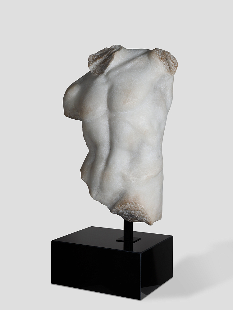 Скульптура Torso
