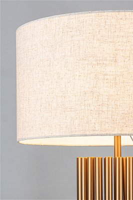 Настольная лампа Verona