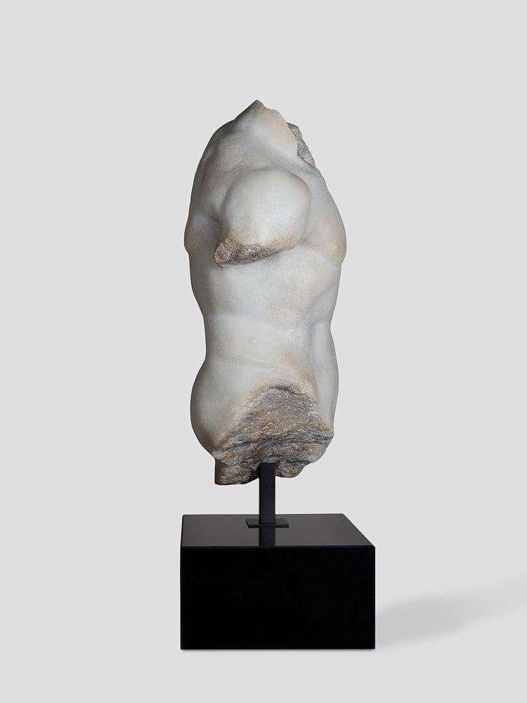 Скульптура Torso